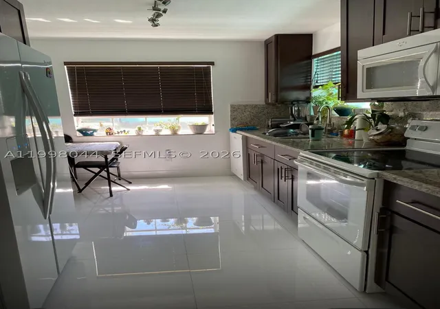 2nd image of 2625 Se 20Th Ct #105-B, Homestead, FL 33035 | MLS# A11998044
