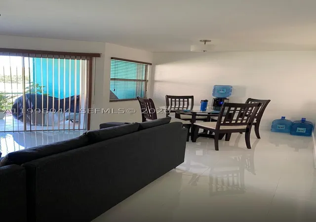 4th image of 2625 Se 20Th Ct #105-B, Homestead, FL 33035 | MLS# A11998044
