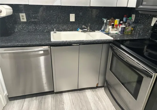 Homes for sale in Fort Lauderdale, FL | 2171 Ne 66th St #Unit 802, Fort Lauderdale, FL 33308 | MLS# B26013291