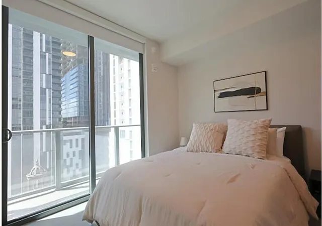 5th image of 121 Ne 5Th St #1506, Miami, FL 33132 | MLS# B26013348