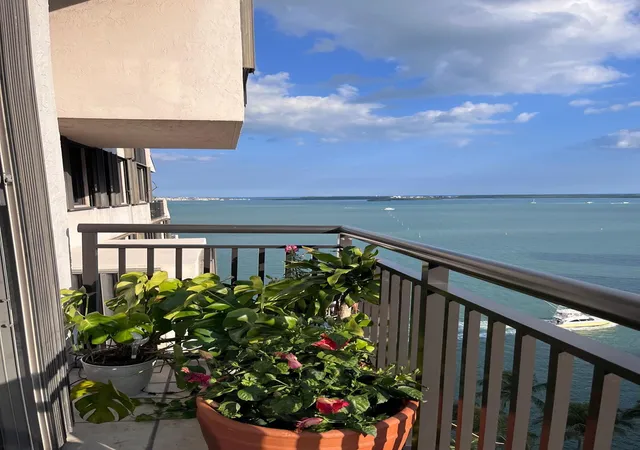 Homes for sale in Miami, FL | 540 Brickell Key Dr #1721, Miami, FL 33131 | MLS# B26013386