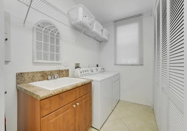 46th image of 8197 Butler Greenwood Dr, Royal Palm Beach, FL 33411 | MLS# B26013410