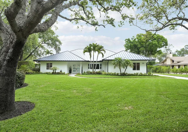 1st image of 18457 Se Heritage Oaks Ln, Jupiter, FL 33469 | MLS# B26013524
