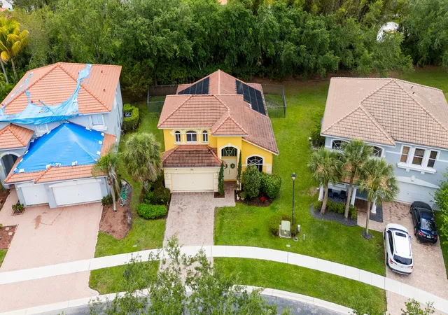 Homes for sale in Lake Worth, FL | 9262 Silver Glen Wy, Lake Worth, FL 33467 | MLS# B26013597