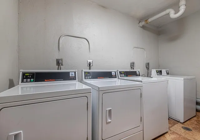 27th image of 1660 Ne 191st St #Unit 311, Miami, FL 33179 | MLS# B26013755