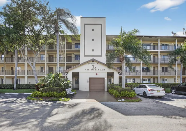 1st image of 900 Sw 142nd Ave #305l, Pembroke Pines, FL 33027 | MLS# B26013856