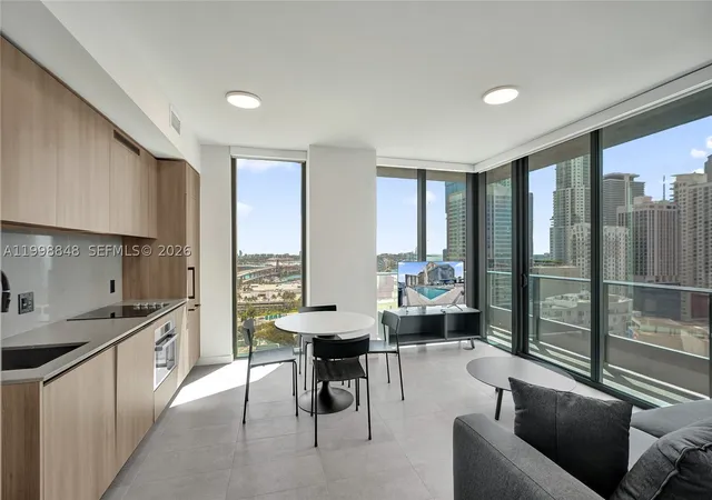 Photo 2 of Condo for sale at 121 Ne 5th St #2101, Miami, FL 33132 | MLS# A11998848 | Listing updated on 2026-10-09