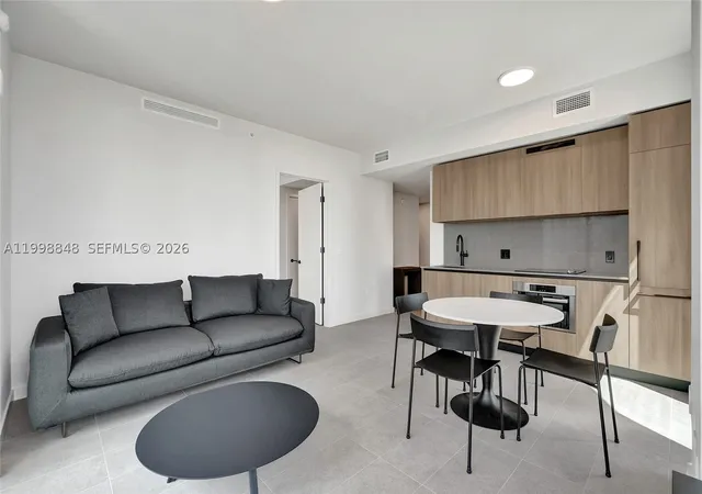 Photo 3 of Condo for sale at 121 Ne 5th St #2101, Miami, FL 33132 | MLS# A11998848 | Listing updated on 2026-10-09