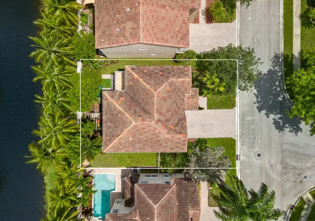 Homes for sale in Coral Springs, FL | 648 Nw 127th Ave, Coral Springs, FL 33071 | MLS# B26013983