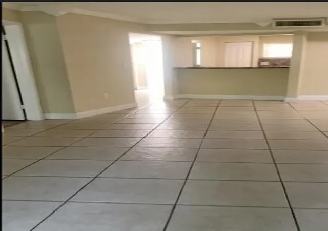 Homes for sale in Sunrise, FL | 4255 N University Drive, Sunrise, FL 33351 | Houzeo
