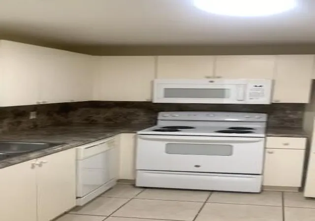 Homes for sale in Sunrise, FL | 4255 N University Dr #106, Sunrise, FL 33351 | MLS# B26014269
