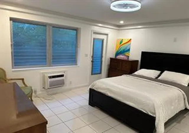 Homes for sale in Miami Beach, FL | 1004 Pennsylvania Ave, Miami Beach, FL 33139