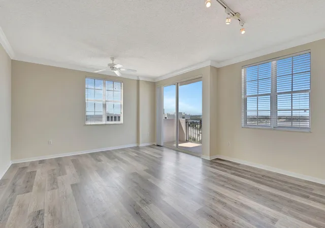 2nd image of 616 Clearwater Park Rd #1013, West Palm Beach, FL 33401 | MLS# B26014495