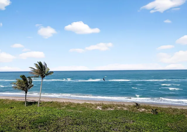 3rd image of 2920 Se Dune Dr, Stuart, FL 34996