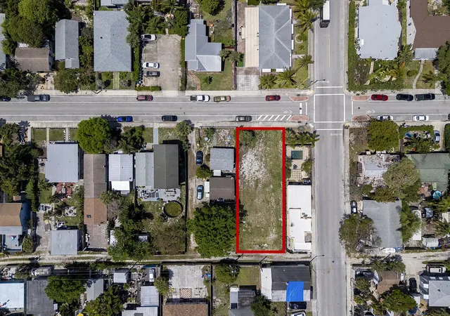 5th image of 628 N K St, Lake Worth Beach, FL 33460 | MLS# B26014643