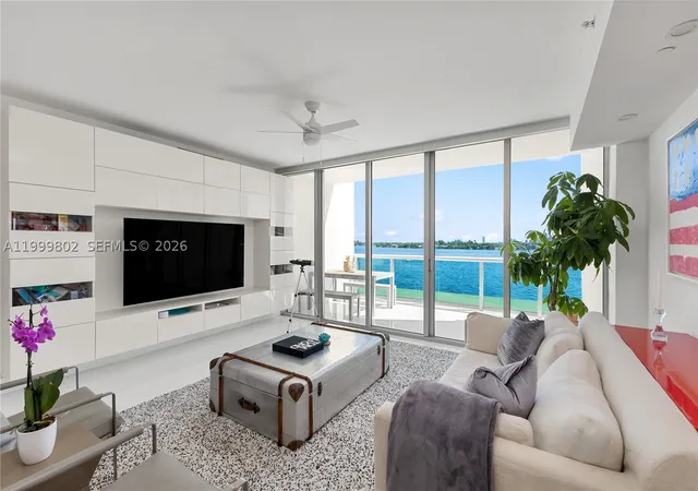 4th image of 7935 East Dr #803, North Bay Village, FL 33141 | MLS# A11999802
