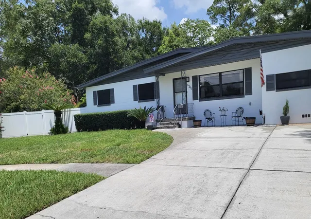 3rd image of 6343 Stetler Dr, Jacksonville, FL 32216 | MLS# B26014725
