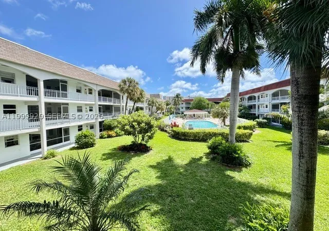 3rd image of 581 Blue Heron Dr #221-B, Hallandale Beach, FL 33009 | MLS# A11999929