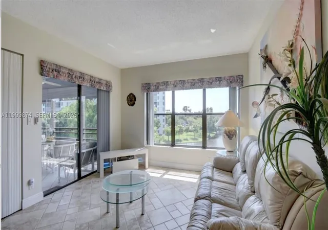 2nd image of 2311 S Cypress Bend Dr #419A, Pompano Beach, FL 33069 | MLS# A11999874