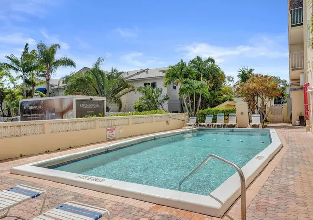 Homes for sale in Fort Lauderdale, FL | 900 Ne 18th Ave #1004, Fort Lauderdale, FL 33304 | MLS# B26014772