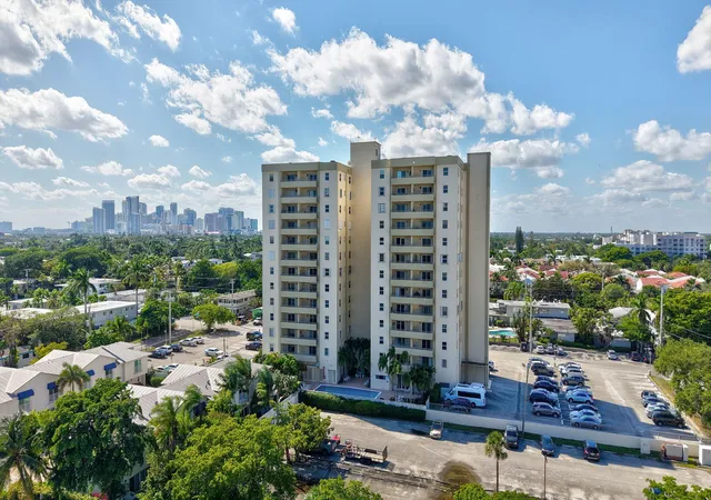 Homes for sale in Fort Lauderdale, FL | 900 Ne 18th Ave #1004, Fort Lauderdale, FL 33304 | MLS# B26014772