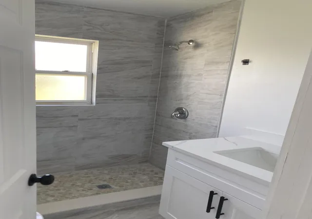 15th image of 319 N 11th St, Fort Pierce, FL 34950 | MLS# B26014790