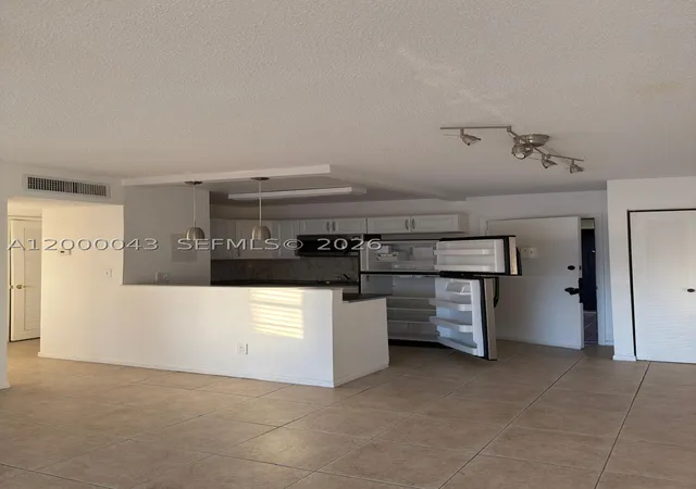 18th image of 9108 Sw 137th Ter #16-3, Miami, FL 33176 | MLS# A12000043