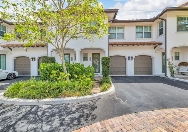 3rd image of 1327 Se 3Rd Ave, Pompano Beach, FL 33060 | MLS# B26014822