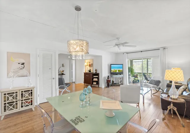 2nd image of 25 Se 13th St #B3, Boca Raton, FL 33432 | MLS# B26014837