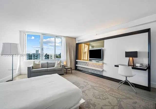 2nd image of 1100 West Ave #819, Miami Beach, FL 33139 | MLS# A12000153