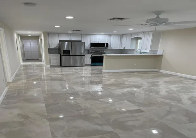 3rd image of 962 29Th St, West Palm Beach, FL 33407 | MLS# B26014956