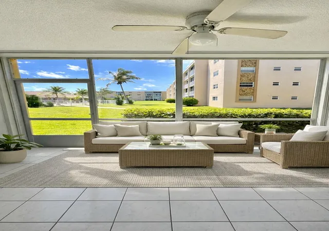 4th image of 202 Se 10Th St, Dania Beach, FL 33004