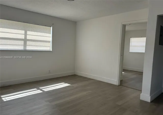 3rd image of 904 Sw 10Th St, Hallandale Beach, FL 33009 | MLS# A12000600