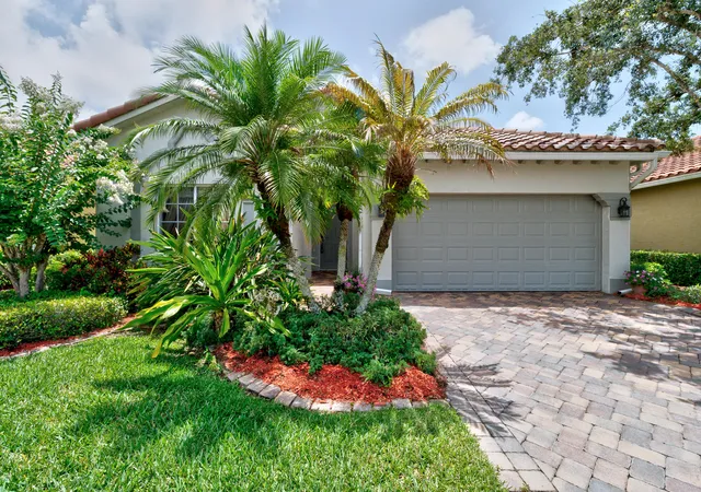 Homes for sale in Vero Beach, FL | 6188 Dorchester Wy, Vero Beach, FL 32966 | MLS# B26015131