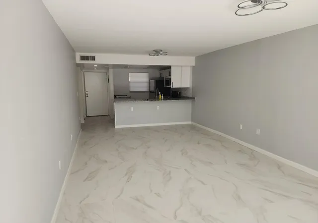 Homes for sale in Plantation, FL | 485 N Pine Island Rd #204a, Plantation, FL 33324 | MLS# B26015135