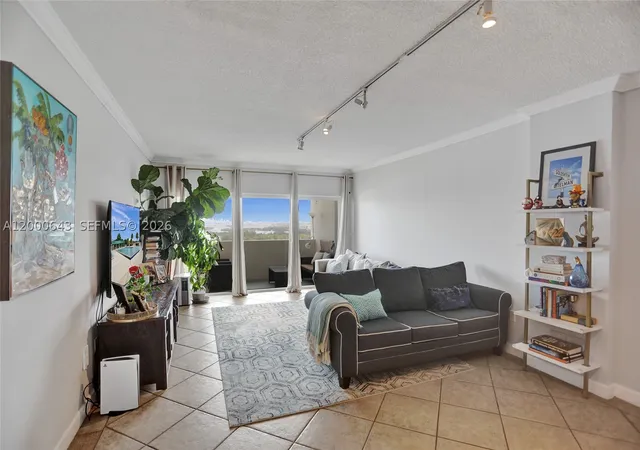 Photo 2 of Condo for sale at 300 Bayview Dr #PH10, Sunny Isles Beach, FL 33160 | MLS# A12000643 | Listing updated on 2026-04-14