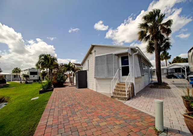 4th image of 6430 Se 51St St, Okeechobee, FL 34974 | MLS# B26015154