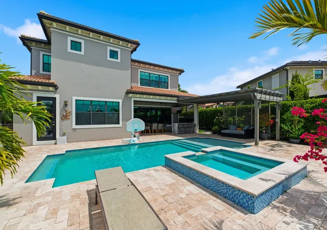 Homes for sale in Parkland, FL | 11560 Horizon Rd, Parkland, FL 33076 | MLS# B26015161