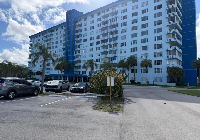 1st image of 4001 Hillcrest Dr #510, Hollywood, FL 33021 | MLS# B26015169