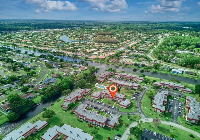 Homes for sale in Royal Palm Beach, FL | 12021 W Greenway Drive, Royal Palm Beach, FL 33411 | Houzeo