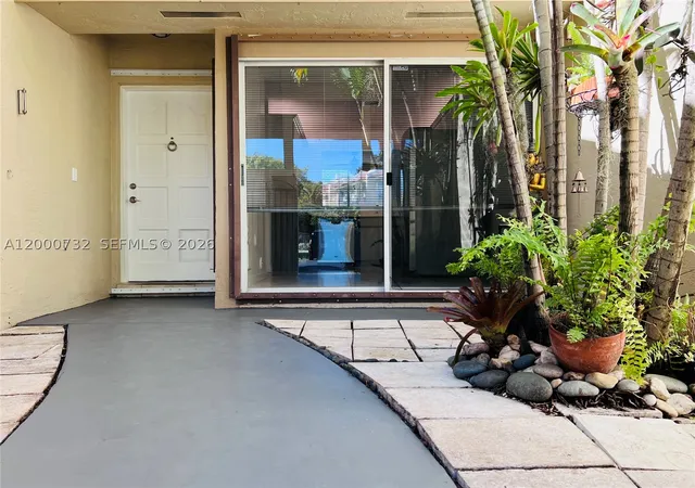 Photo 2 of Townhouse for sale at 4530 Nw 102nd Ct, Doral, FL 33178 | MLS# A12000732 | Listing updated on 2026-10-01