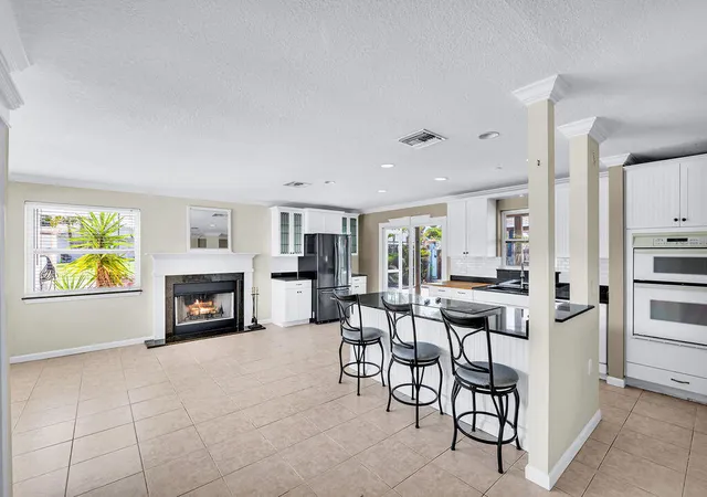 5th image of 614 Se Flamingo Ave, Stuart, FL 34996 | MLS# B26015493