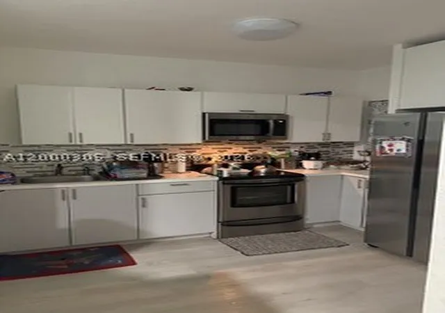 Photo 3 of Sale Pending at 616 Sw 11th St, Homestead, FL 33034 | MLS# A12000305 | Listing updated on 2026-06-26