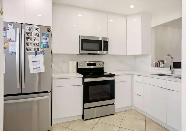 Homes for sale in North Miami Beach, FL | 16750 Ne 10Th Ave #312, North Miami Beach, FL 33162 | MLS# B26015632