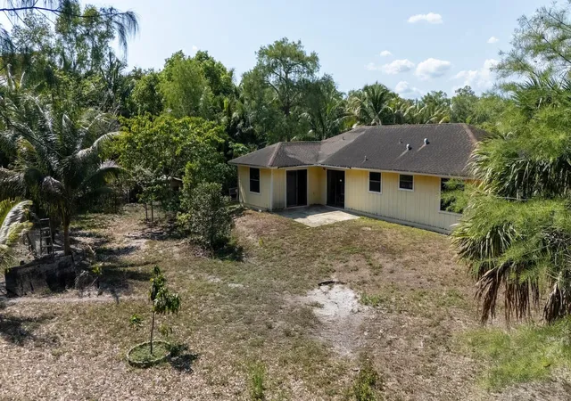 2nd image of 17254 32nd Ln N, Loxahatchee, FL 33470 | MLS# B26015706