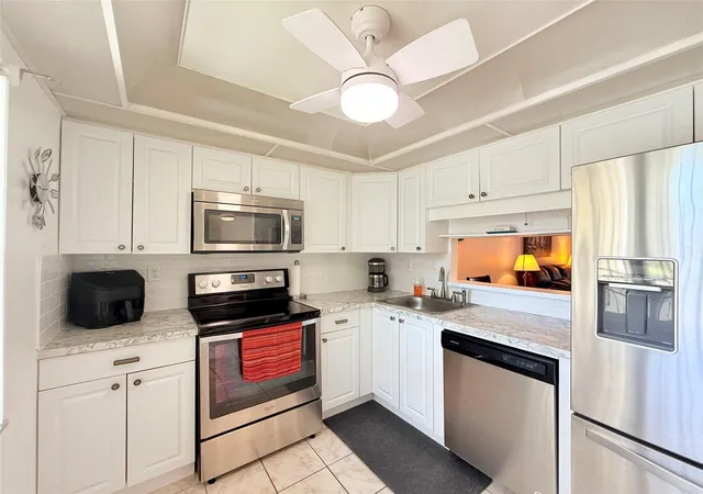 Homes for sale in Lauderdale Lakes, FL | 2901 Nw 48th Ave #163, Lauderdale Lakes, FL 33313 | MLS# B26015703