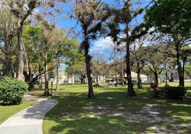 Homes for sale in Lauderdale Lakes, FL | 2901 Nw 48th Avenue, Lauderdale Lakes, FL 33313 | Houzeo