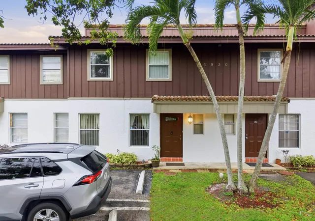 Homes for sale in Coral Springs, FL | 3920 Woodside Dr #Apt 11, Coral Springs, FL 33065 | MLS# B26015844