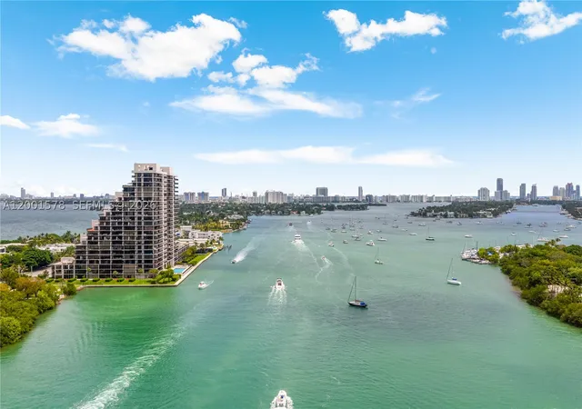 Photo 2 of Condo for sale at 1000 Venetian Way #408, Miami, FL 33139 | MLS# A12001578 | Listing updated on 2026-10-04