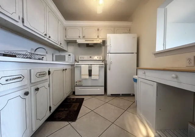 Homes for sale in Deerfield Beach, FL | 4116 Cambridge E, Deerfield Beach, FL 33442 | MLS# B26016196